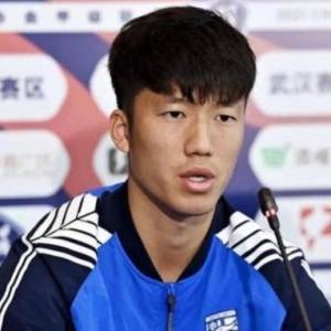 7月12日：蒯纪闻已在7月10日官宣离开上港！直接官宣加盟德甲降级队狼堡