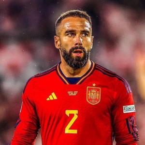 皇马前队长即将加盟意甲，德国中卫可能入队，巴萨12年老门将离开